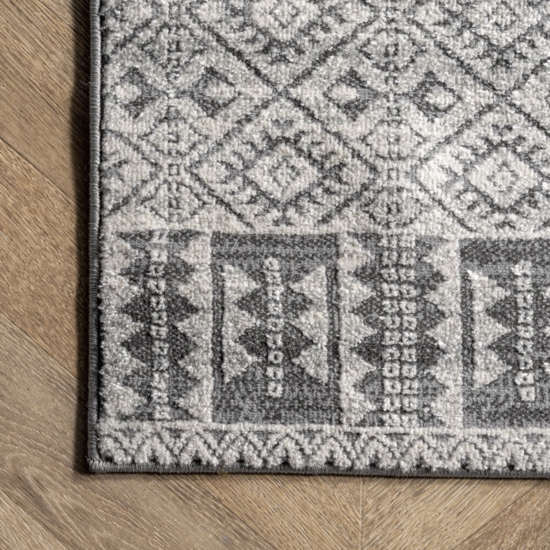 Geometric Indoor Rug, Runner 2'8" x 8'