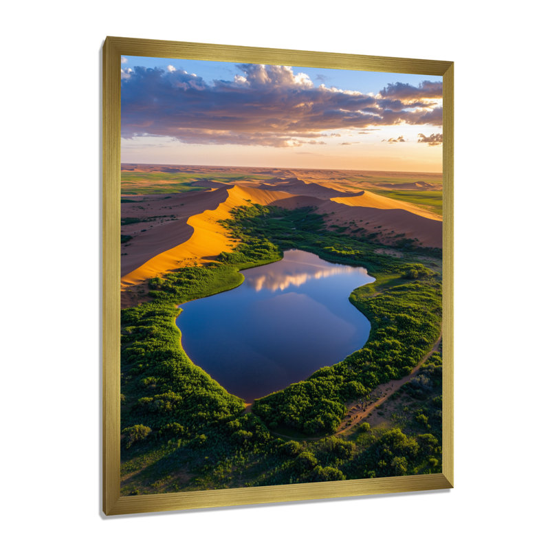 Holsworthy - Landscapes Canvas Art Print, H 44 po x l 34 po, Reproduction encadrée d'une seule photo, Doré