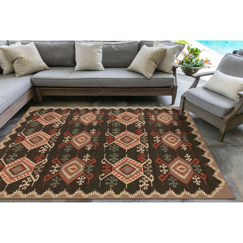 Power Loom Polypropylene Black Rug