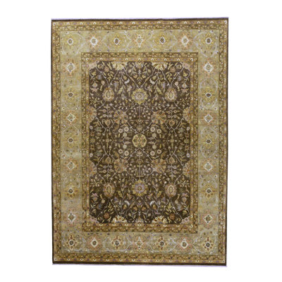 Wool Oriental Area Rug in Gold
