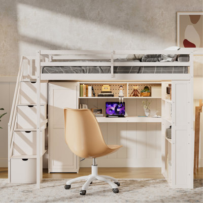 Structure de lit double pleine grandeur avec garde-robe intégrée, bureau d'étude, tablettes et lumières de rangement, conception peu encombrante pour la chambre à coucher