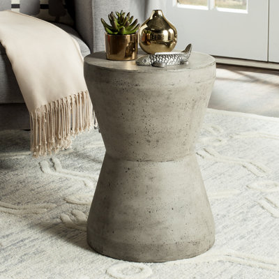 Outdoor Cybele Concrete Stool