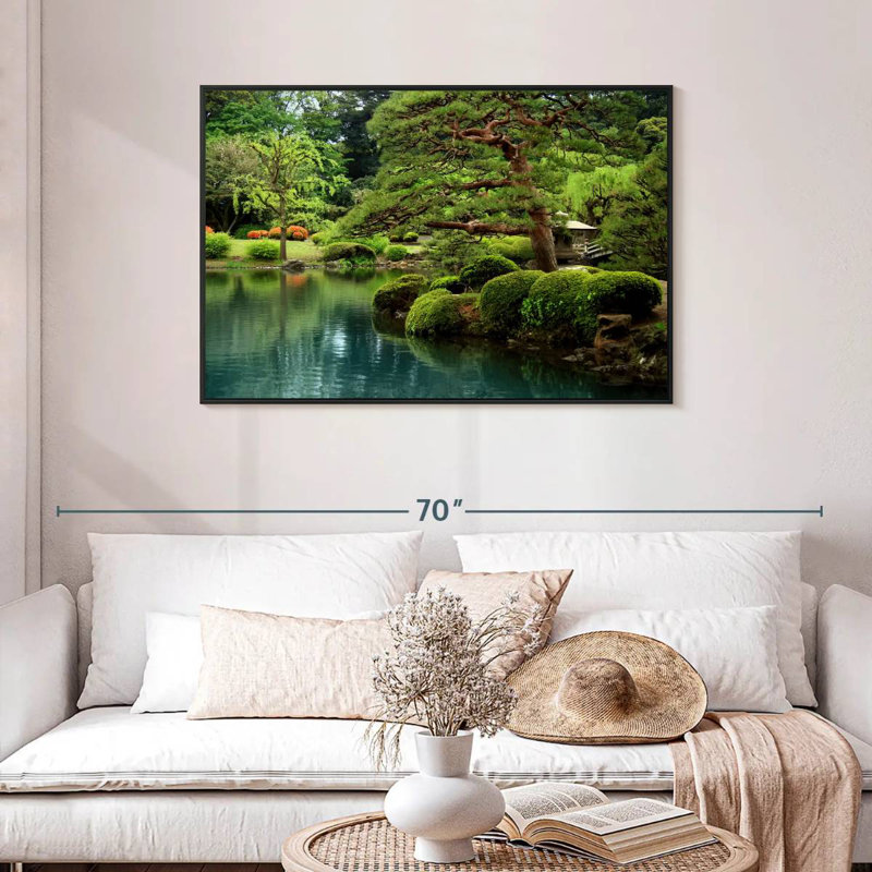 Bonsaï zen au bord du lac, 43 po x 29 po, Cadre flottant noir