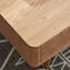 Petite table basse moderne et simple