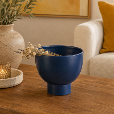 Grand bol décoratif bleu foncé en céramique Cole and Gray