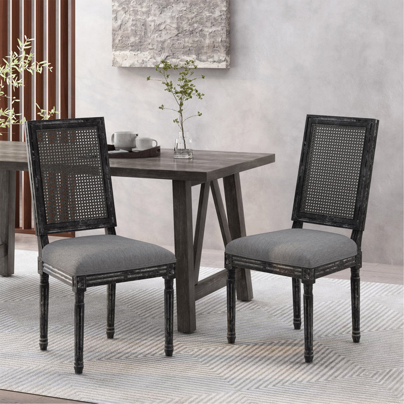 Chaise de salle à manger