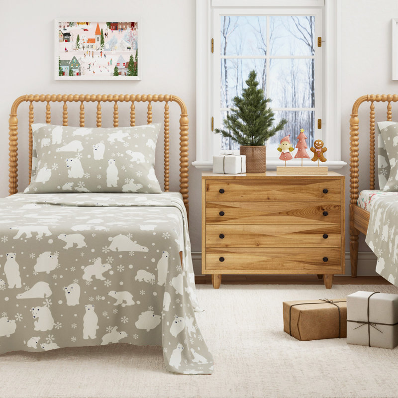 100% Turkish Cotton Flannel Christmas Sheet Sets, Polar Bears White, King with 2 Pillowcases