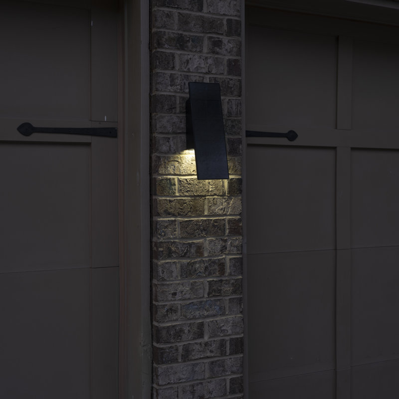 Eclipse Downlight Solar Wall Light