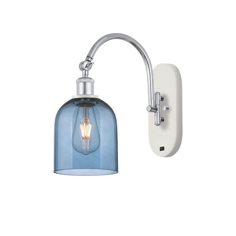 Applique à bras en acier Bella, Bleu princesse, Chrome poli blanc