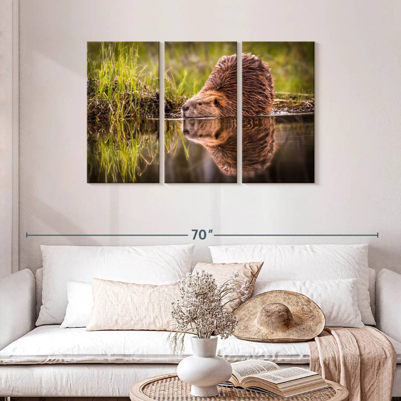 Brampt Beaver, 28" H x 45" W