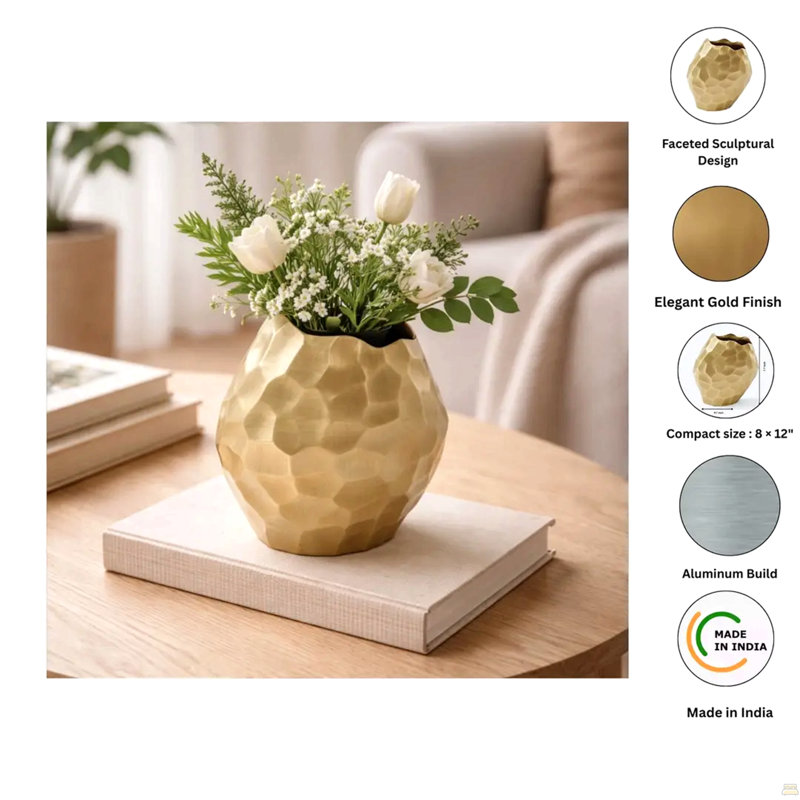 Vase en aluminium doré à facettes