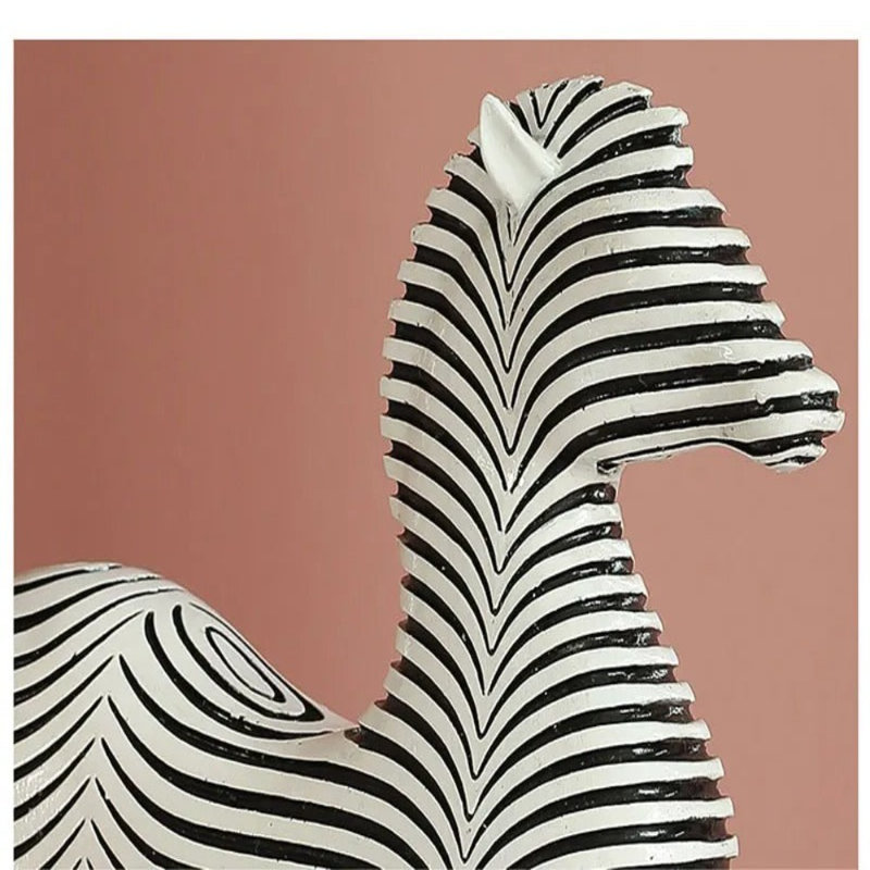 Mira Animals Figurines & Sculptures