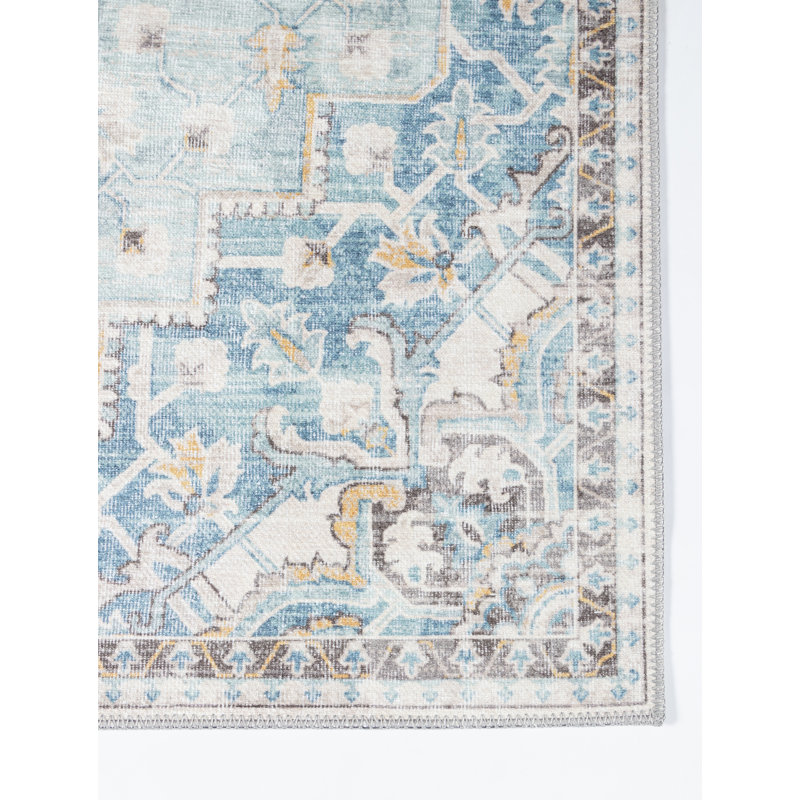 Maz Oriental Area Rug in Light Blue, Rectangle 5' x 7'6"