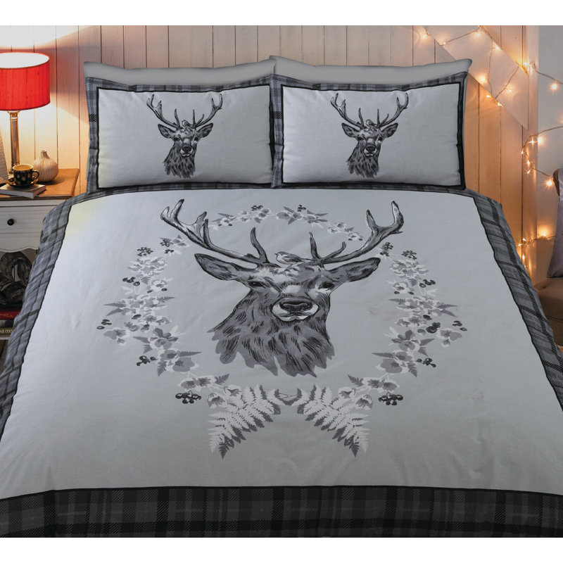 Gwendolen Cotton Wildlife Bedding with Pillowcases Included, Double - 2 Standard Pillowcases, Red/Brown/White