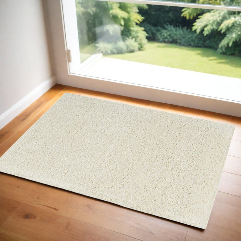 Tapis ivoire à poils longs 3 pi x 5 pi