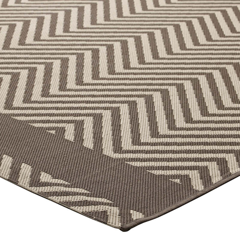 Tapis intérieur et extérieur à chevrons avec extrémités Optica, Rectangle 5 pi x 8 pi