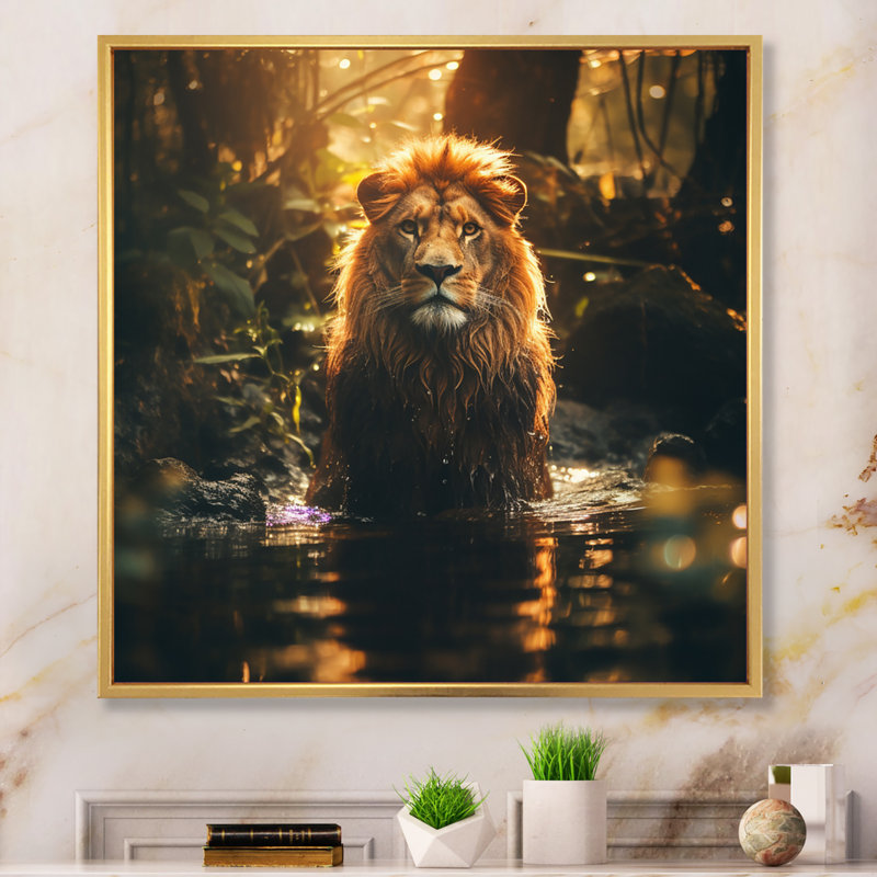 Double exposition lion dans la jungle I - impression, H 36 po x l 36 po x P 1,5 po, Cadre flottant doré
