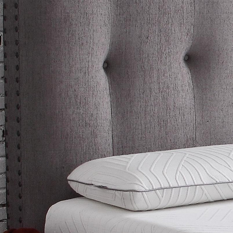 Tête de lit tapissier avec garniture cloutée Home
