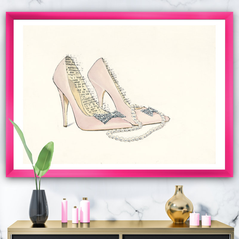 Cadre photo « glamour black diamond stiletto ii », reproduction sur toile, Encadré rose, H 36 po x l 46 po x P 1,5 po