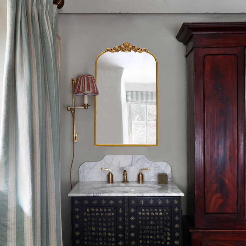 Baroque Style Metal Frame Wall Mirror, 18.9"  x 31.1"