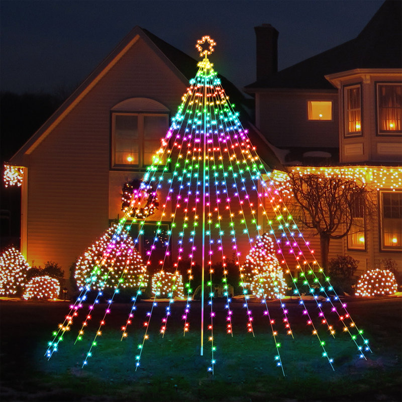 Guirlande lumineuse de 4,88 m (16 pi) en forme de cône de Noël avec piquets métalliques, couleurs changeantes personnalisables grâce à une application RVB