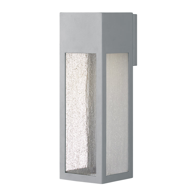 Lanterne murale d'extérieur Rook Dark Sky, Bronze, 6,5 W, 15" H x 4,8" W x 4,8" D