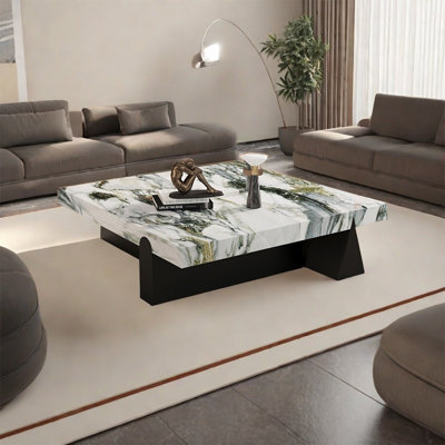 Table basse carrée claire