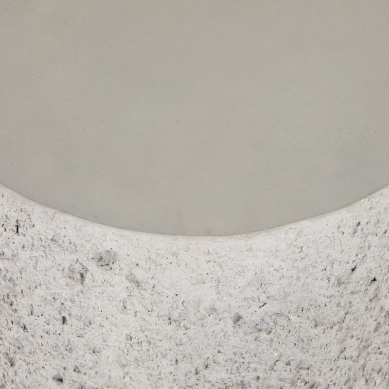 Lele 20.75'' White Concrete Round Outdoor Side Table