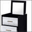 Luxueuse armoire à bijoux 4 tiroirs avec plateau relevable et miroir de coiffeuse noir et argent, parfaite pour organiser et présenter vos accessoires préférés.