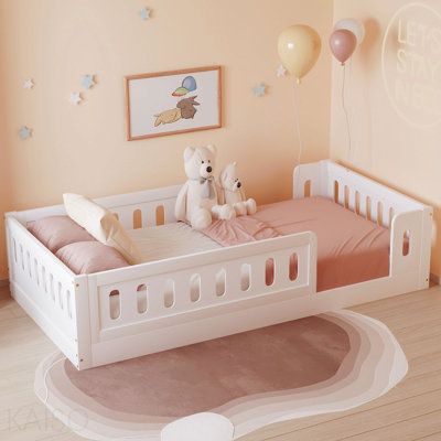 Lit plateforme simple en bois avec garde-corps, blanc