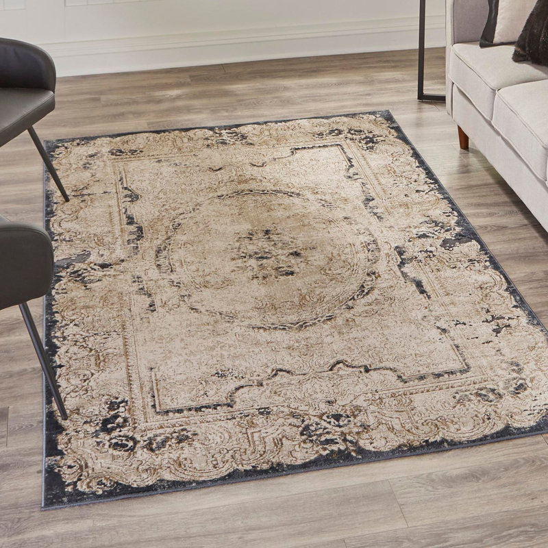 Tapis crème tissé à la machine Crisoforo, Rectangle 4 pi 1 po x 6 pi 1 po