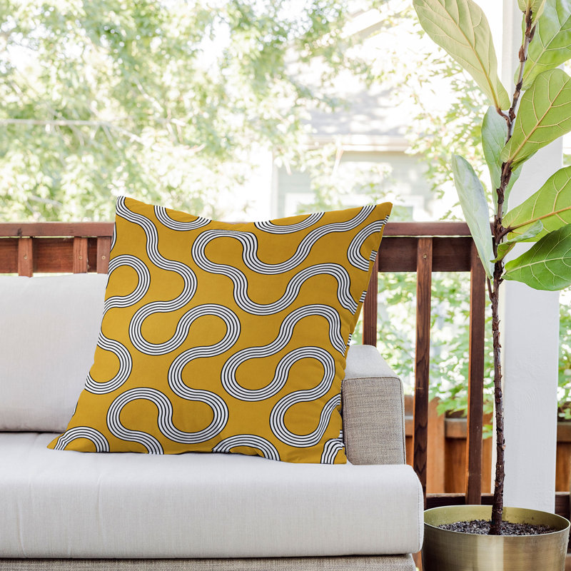  Polyester Indoor/Outdoor Throw Pillow, 26" x 26"