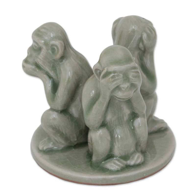 Figurine en céramique shun malveillant celadon Dominika