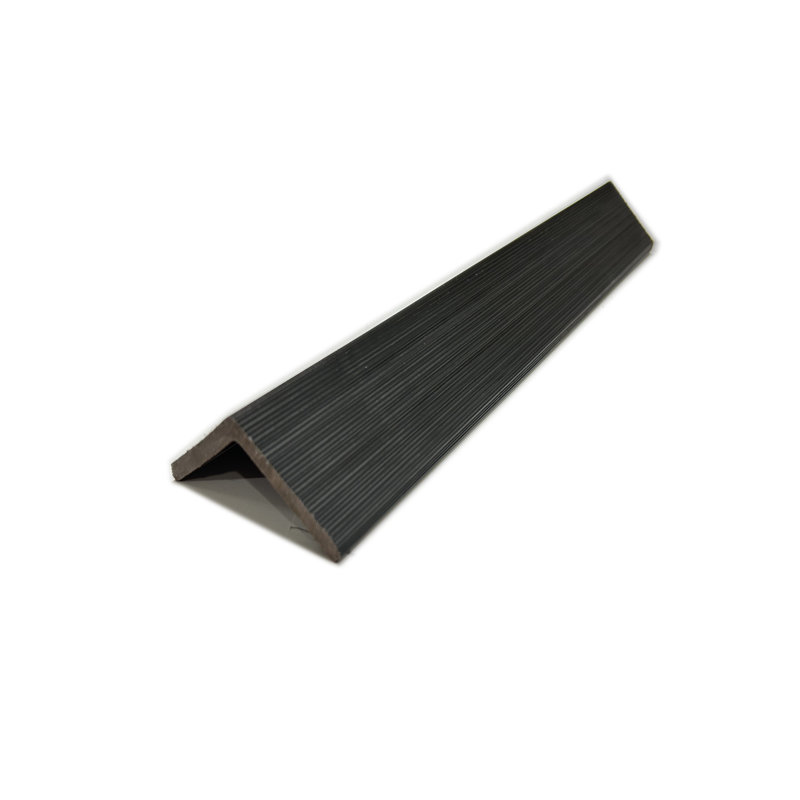 Ensemble de 5 panneaux de revêtement en composite de bois à lattes en bois européen de 107 po x 2 po (ensemble de 5)