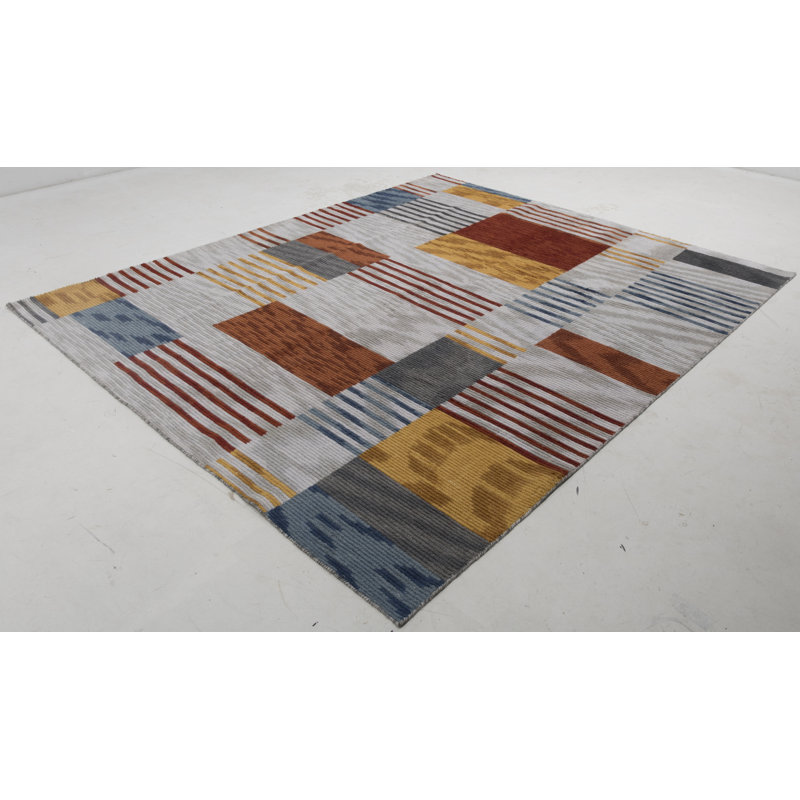 Handmade Cotton and Wool Geometric Area Rug