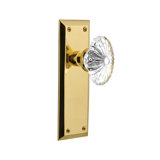 New York Plate with Oval Fluted Crystal Door Knob
