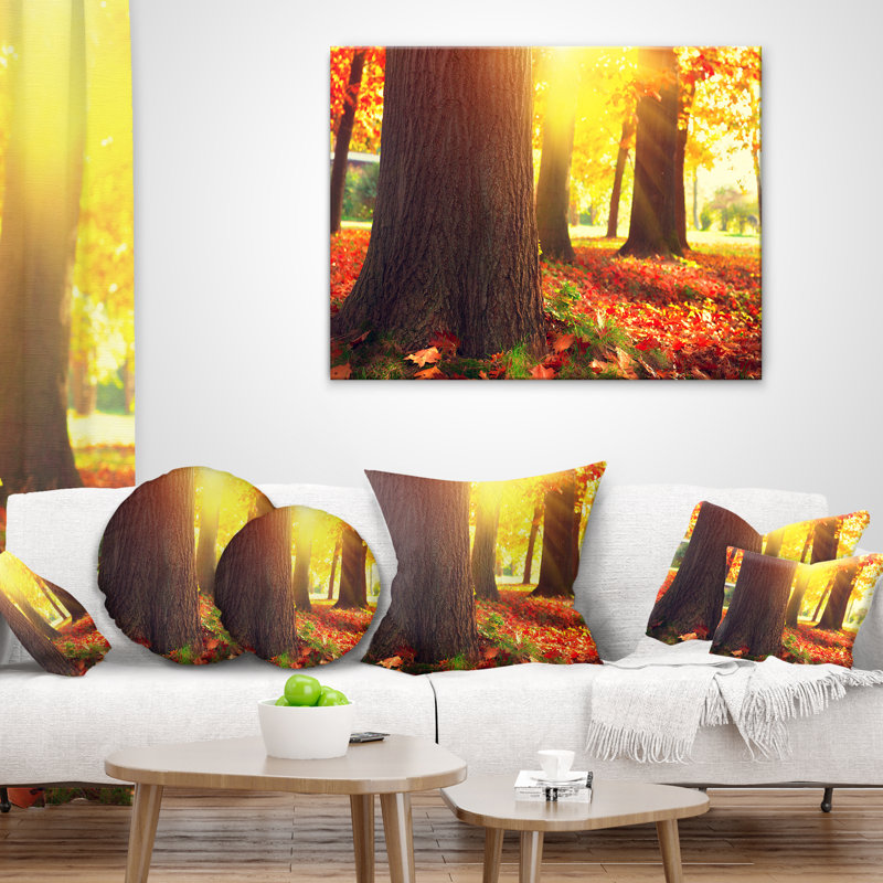 Coussins d'automne à la lumière du soleil - paysage imprimé, 16 po x 16 po, Coussin décoratif
