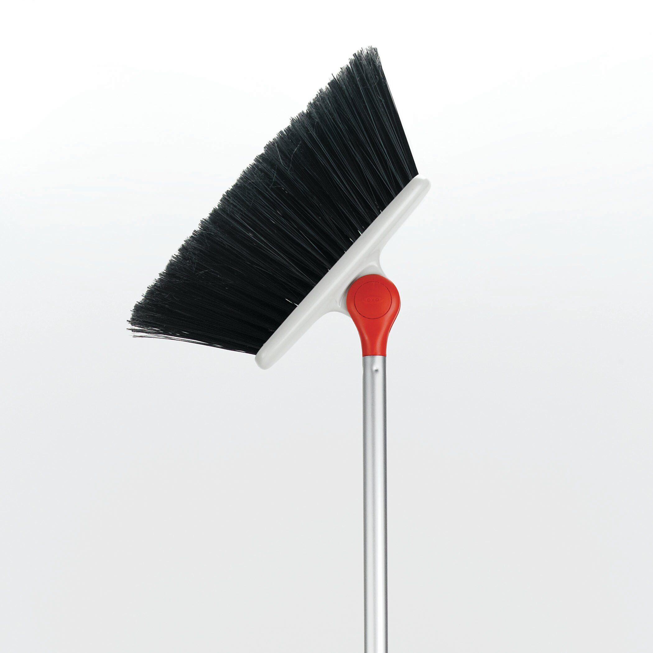 OXO Good Grips 3 in. W Medium Bristle Plastic Handle Dish Brush