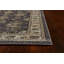 Tapis gris ou ivoire en polypropylène