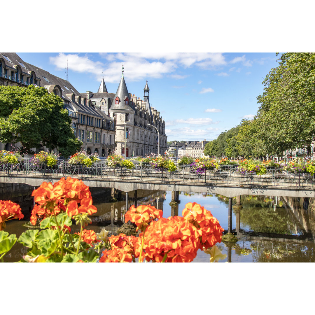 Banks Of Odet River von Guy-ozenne - Foto ohne Rahmen auf Leinwand