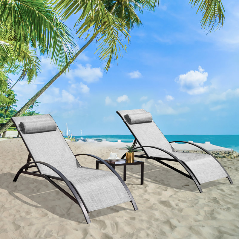 EROMMY Outdoor Chaise Lounge Set with Table, Gray White
