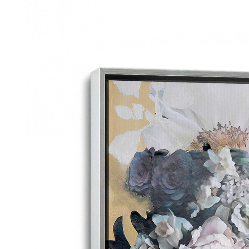 Floral rêverie en or, H 36,75 po x l 24,75 po, Impression encadrée sans passe-partout, Chrome poli