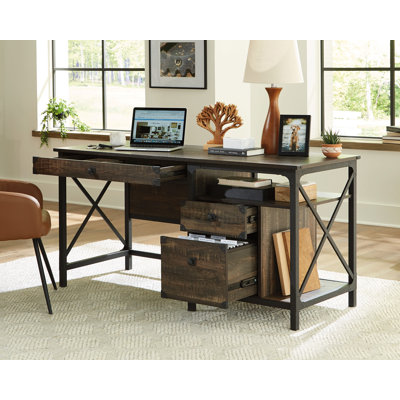 Bureau d'ordinateur Steel River