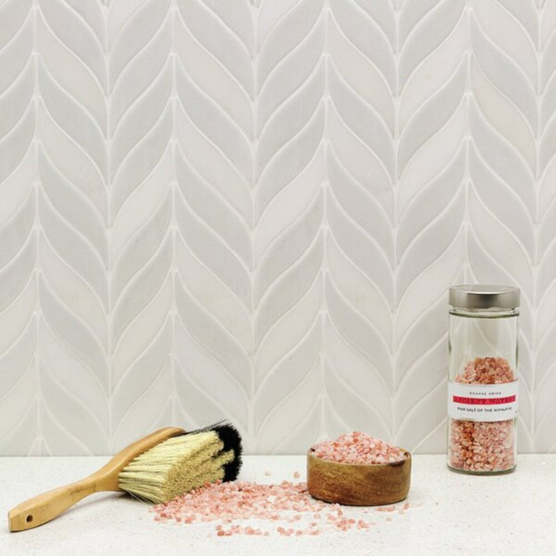 Nabi Sprig 11x12 Crackled Glass Mosaic Tile, Glacier White