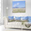 Camomille avec des collines sur fond - coussin à imprimé floral-30721761-30721765