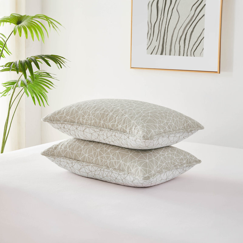 Taupe Geometric Microfiber Full/Queen Reversible Quilt Set
