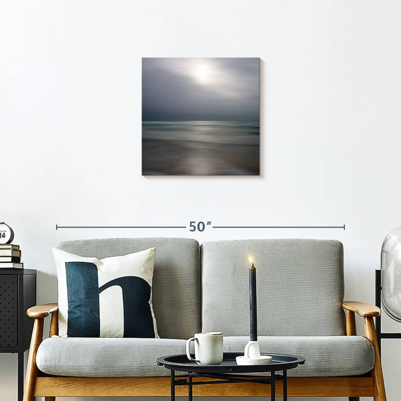 Alvord Adagiato, 20" H x 20" W