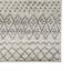 Tapis géométrique en polypropylène tissé à la machine à motif géométrique blanc bouleau / gris argenté Beiler-2145697023