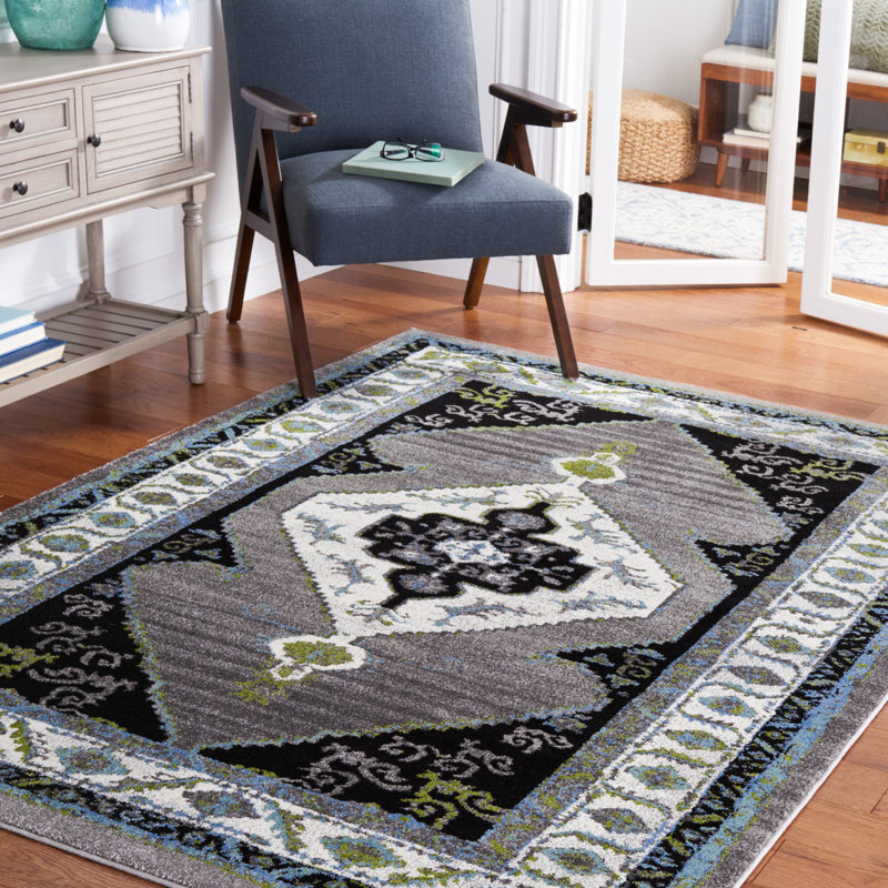 Evanoff 260 Area Rug In Grey / Green, Rectangle 6'7" x 9'