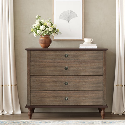 Grande commode à 4 tiroirs avec pied en bois massif, commode avec finition brun foncé brossé et boutons de tiroir en métal, design antique pour chambre à coucher et chambre de bébé